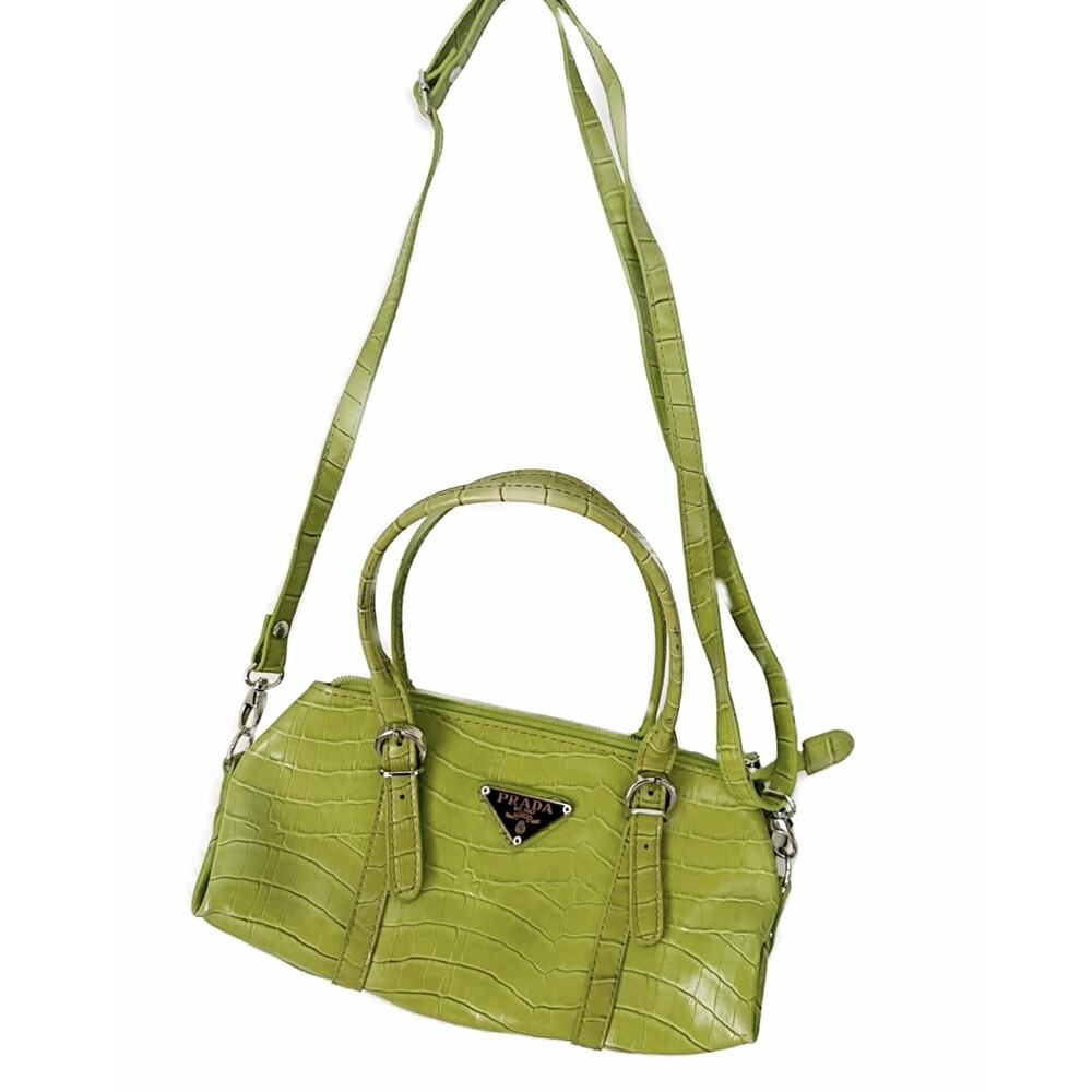 Small Sized Vintage Y2K Green Faux Crocodile Purse
